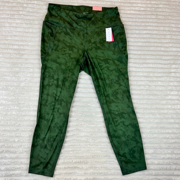 LIVI Lane Bryant Women's 18/20 Green Camo Print 7/8 Leggings Active Plus Size - Picture 1 of 5